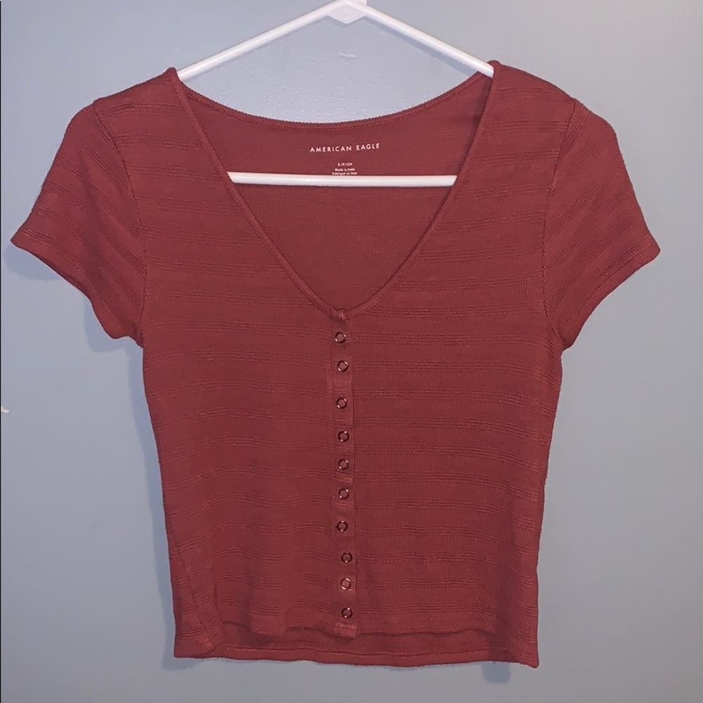 Button T shirt